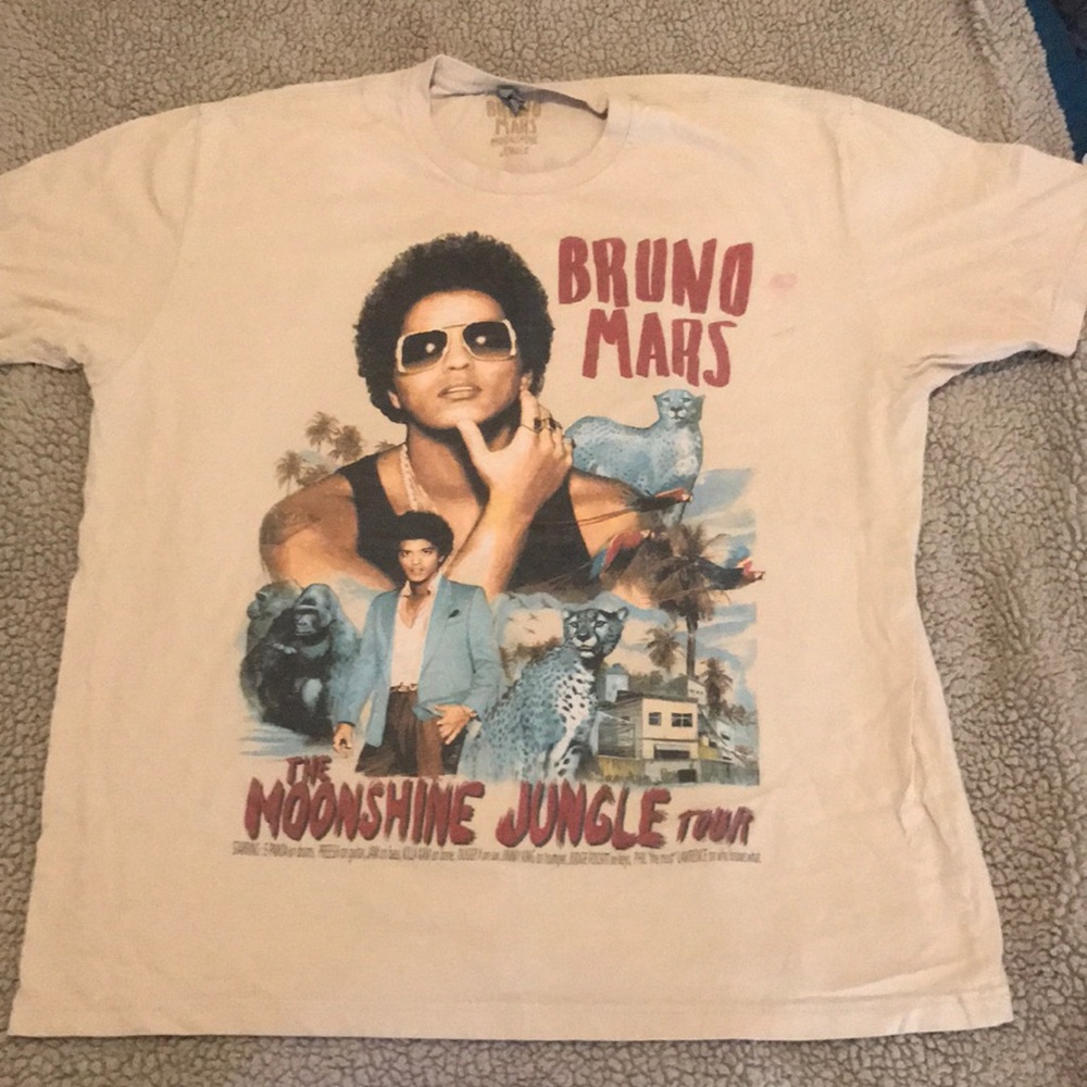 Bruno mars concert tshirt